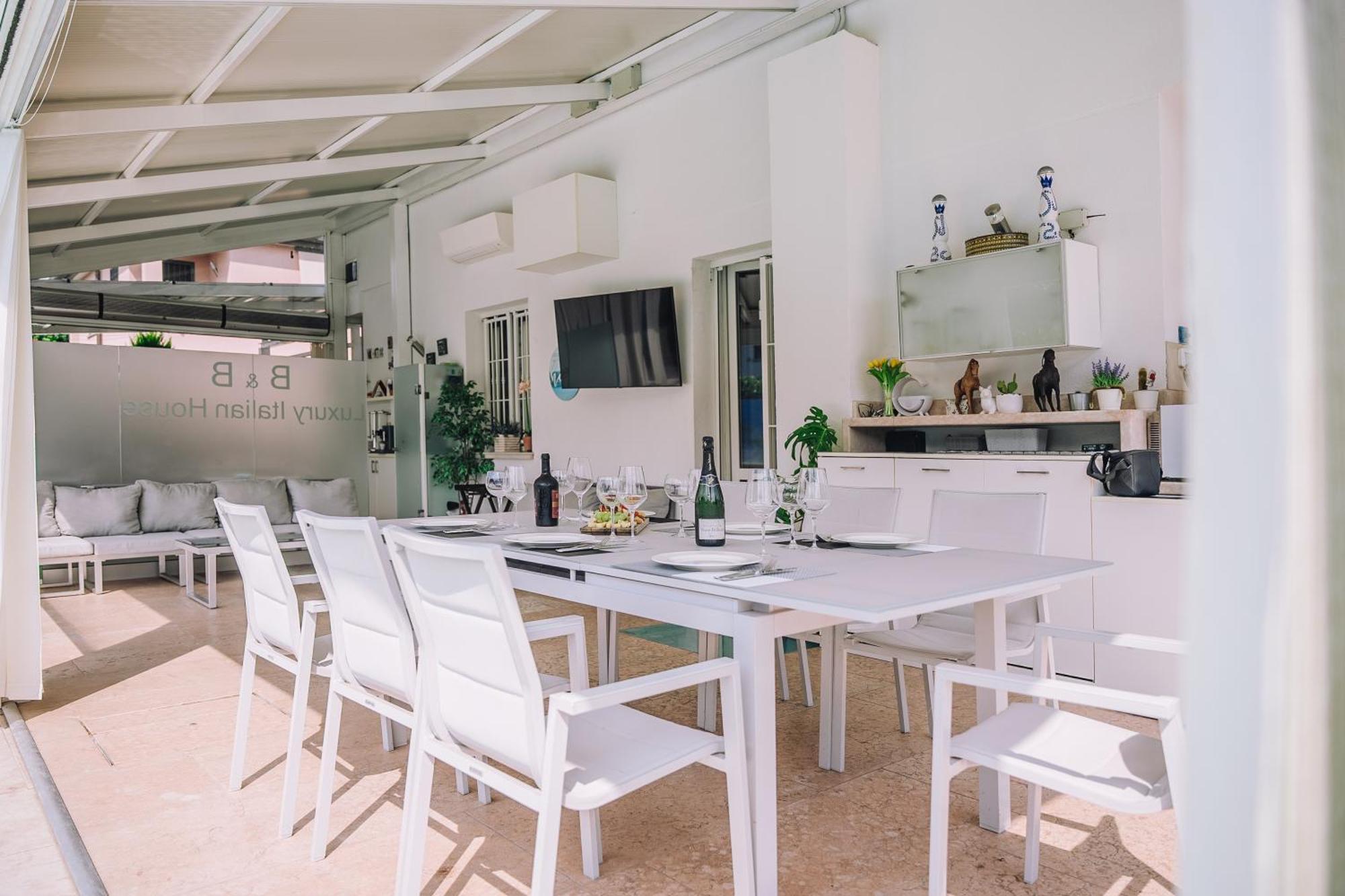 Luxury Italian House Maison d'hôtes Rho